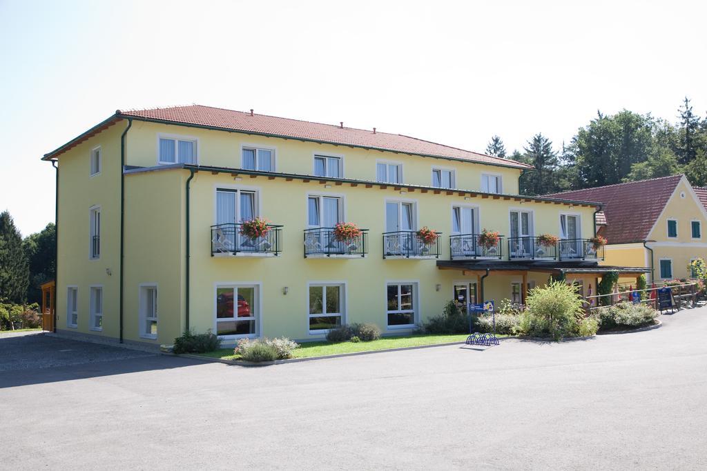 Hotel Bad Blumauerhof Exteriér fotografie